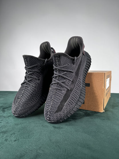 Yeezy 350 black Reflective Adidas