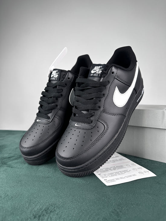 Nike Air Force 1 Black with White tick