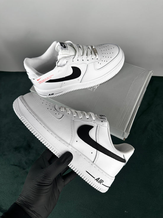Nike Air Force 1 Black Tick